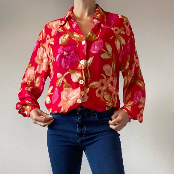 Vintage Pink Floral Blouse - Picture 2 of 14